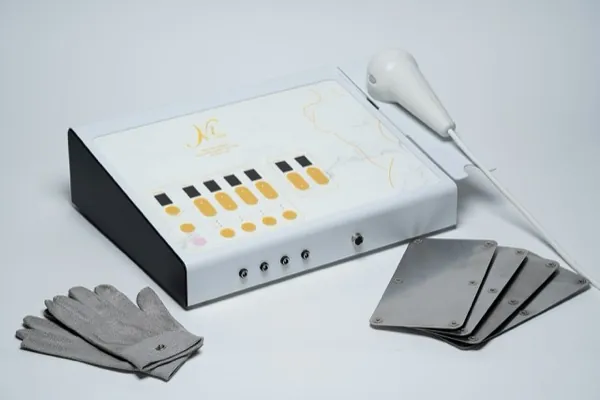 バスト特化機器 NR NINE